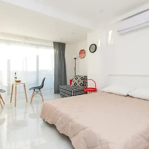 Apartament Six, Larnaca