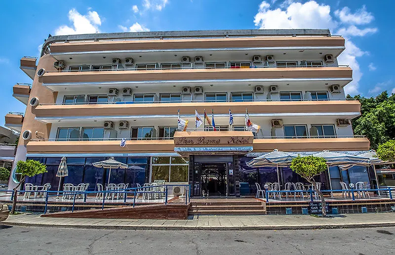 **  לרנקה San Remo Hotel קפריסין